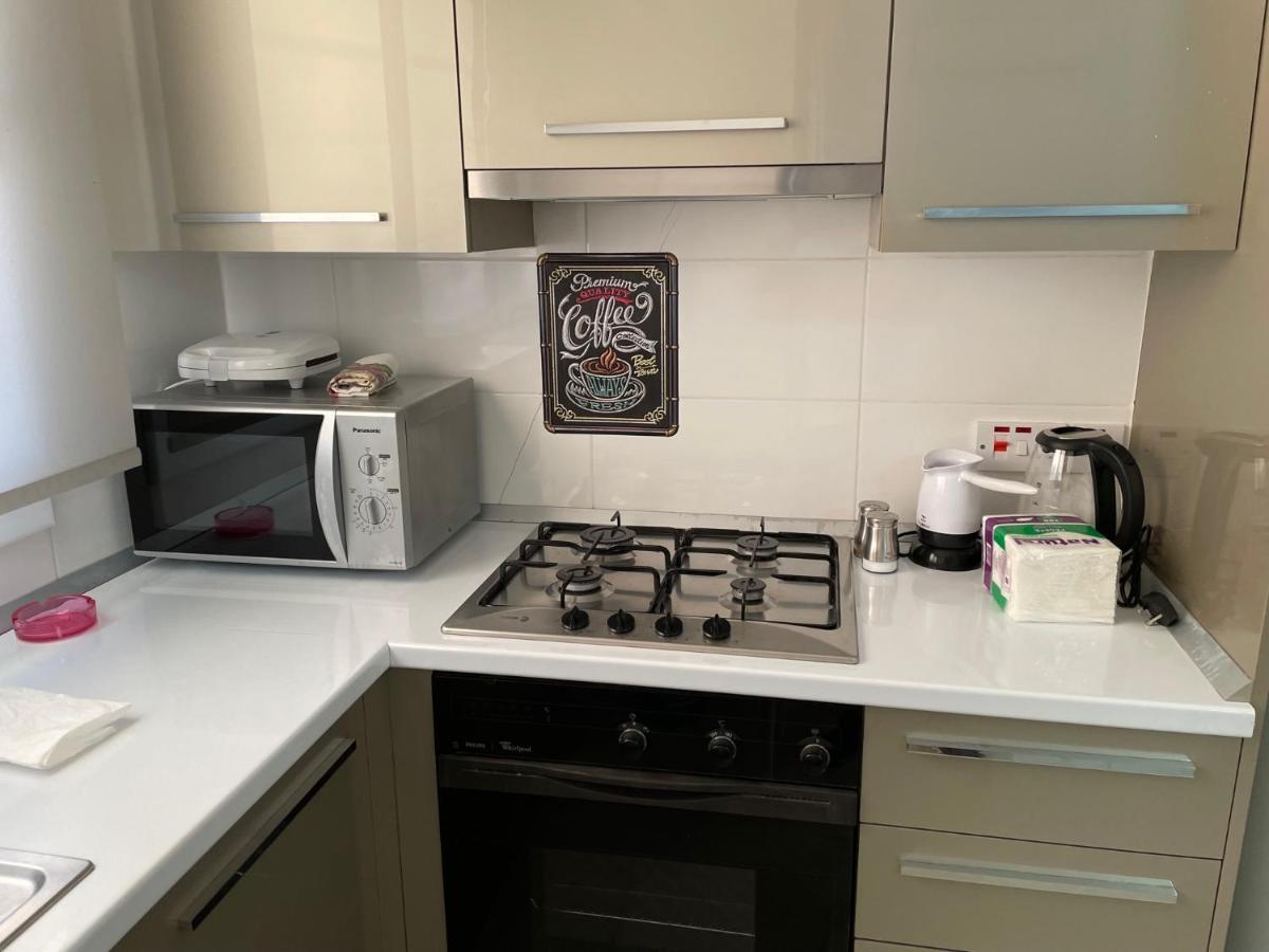 Girne Merkez Cozy 2+1 Daire Wifi +Netflix Apartment Екстериор снимка
