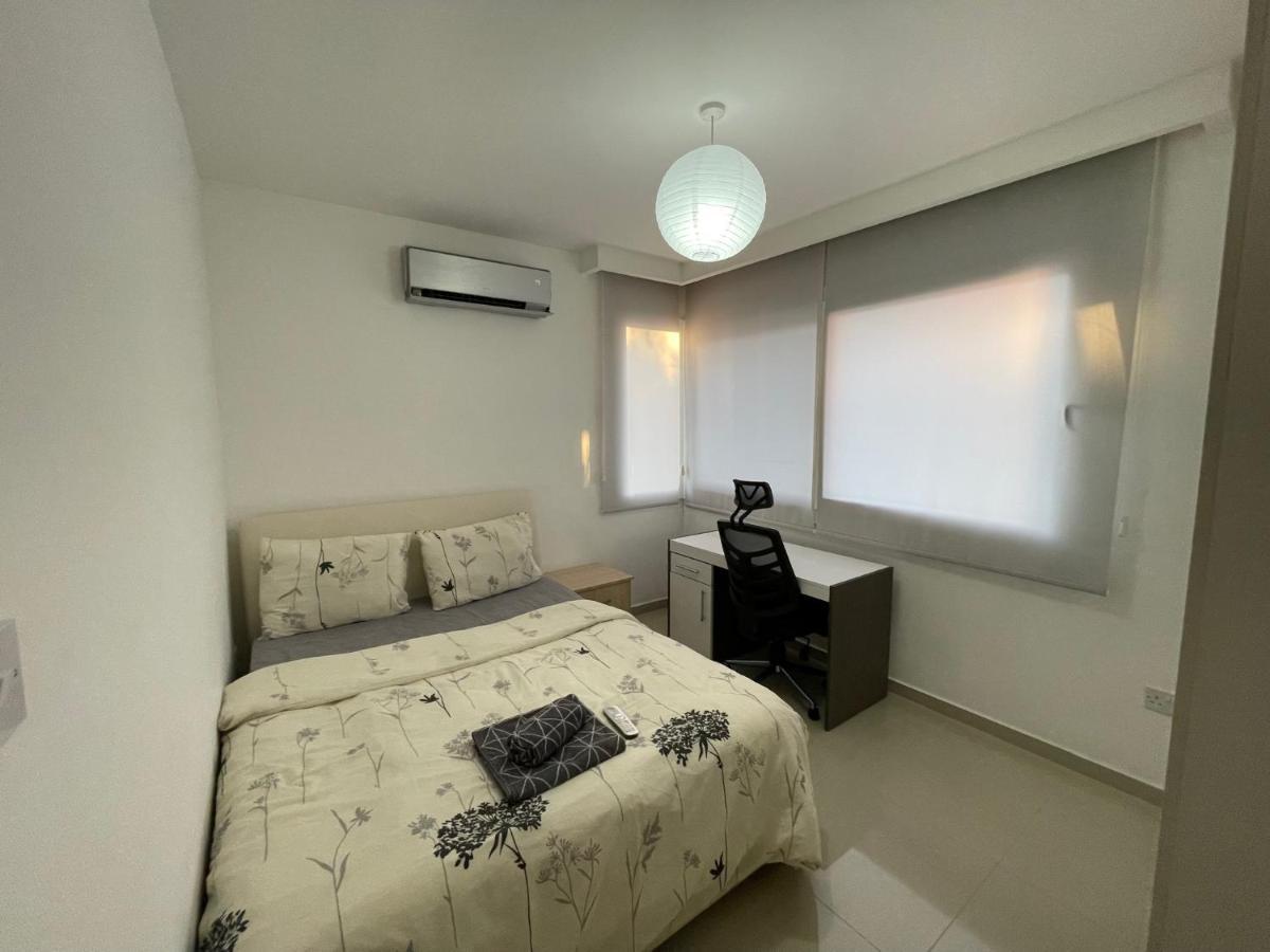 Girne Merkez Cozy 2+1 Daire Wifi +Netflix Apartment Екстериор снимка