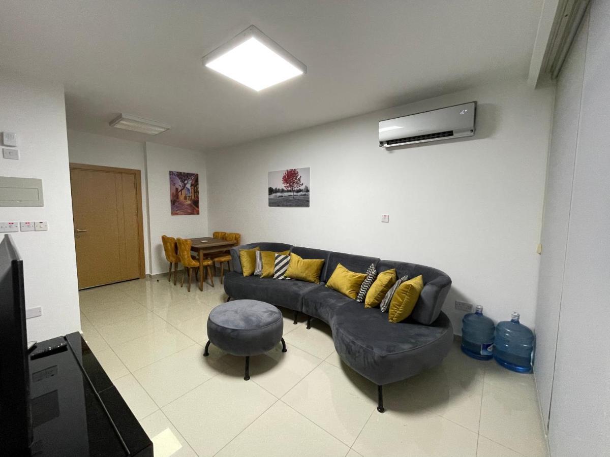 Girne Merkez Cozy 2+1 Daire Wifi +Netflix Apartment Екстериор снимка